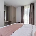 Apartament Luxury Magali 2 *